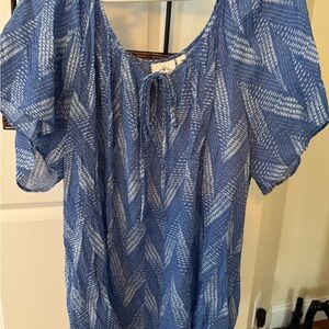 St. John's Bay Blue Chevron Blouse